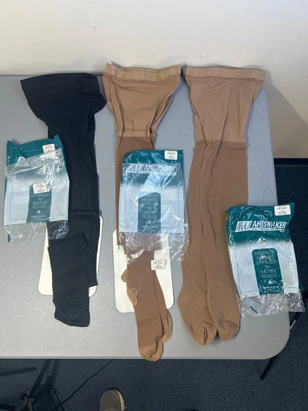 Lot of 3 Ames Walker Compression Pantyhose Sz M 8-30 mmHg Black Beige Natural